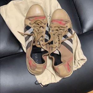 Burberry sneakers